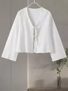 Camisas de manga folhada para mulheres, tops casuais soltos com renda, mangas curtas femininas, camisas macias com decote em v, senhora fofa, moda verão, 2024 - comprar online