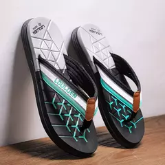 Chinelos casuais ao ar livre masculinos, chinelos de praia, luz suave, sapatos antiderrapantes, sapatos de banho, verão, venda quente, 2024 - loja online