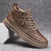 Bates de homens Bates de inverno de alto nível de couro sapatos de algodão de moda Bates de tornozelo de moda Bates de negócios casuais sapatos de ar livre Bates de homens Novos sapatos planos tendência de Khaki