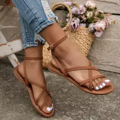 Sapatos romanos casuais femininos, sandálias versáteis de verão, sapatos de praia confortáveis, fundo plano, nova moda, 2024 na internet