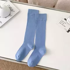 Meias longas e sólidas de cor doce para mulheres, meias na moda, lisos, estilo japonês, altura do joelho, macias, respiráveis, algodão, estudante