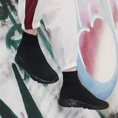 Sapatilhas de meias altas masculinas e femininas, sapatos de escorregar, tênis casuais, leves, pretas, clássicas, casais, correndo, cesta na internet