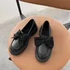Salto alto de toe redondo para mulheres, mocassins femininos, bombas diárias clássicas, sapatos deslizantes, salto quadrado, laço, marca, 2024