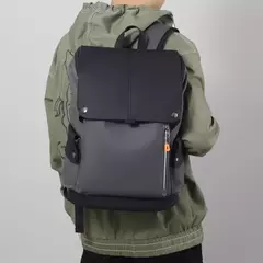 Imagem do Alta Qualidade PU Couro Waterproof Men's Laptop Mochila Grande Computador Mochila para Negócios Urban Man Mochila Carregamento USB