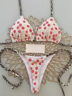 Conjunto brasileiro de biquíni tanga para mulheres, moda praia, tanga sexy, maiô, 2 peças, roupa de banho, estampa cereja fofa, 2023 na internet
