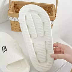 Slides planos antiderrapantes para homens e mulheres, chinelos casuais femininos, chinelos internos para casa, sandálias femininas de verão, moda feminina, seabeach fino e fino - Wolf Magazine