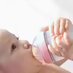 Silicone Baby Bottle, Design de Imitação do Leite Materno, Garrafa De Água Cheia, 0-4 Anos de Idade - comprar online