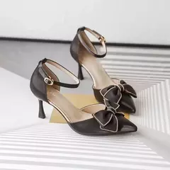 Salto alto de dedo doce para mulheres, sandálias bonitas com decoração de arco, sapatos doces elegantes, parte superior de borracha, novo estilo socialite, verão 2023 - Wolf Magazine