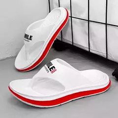 Chinelos masculinos de sola grossa, sandálias antiderrapantes, sapatos casuais ao ar livre, chinelos de praia leves e confortáveis, novos, verão