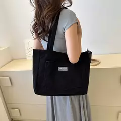 Imagem do Bolsa de ombro grande para senhoras, sacola de veludo na moda, bolsa monocromática com bolso frontal