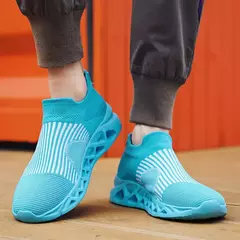 Imagem do Tênis de corrida respirável para homens e mulheres, tênis de slip-on, tênis de meias, meias roxas, calçados esportivos, tamanho grande, 48, moda, 2024