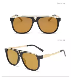 Novo Europeu e Americano grande quadro escavado em forma de V retro moda Óculos - comprar online