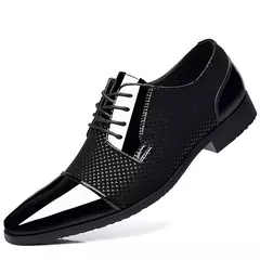 Tendência clássico masculino vestido sapatos para homens oxfords sapatos de couro patente rendas até formal couro preto festa de casamento shoes2023