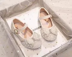 Imagem do Salto liso da menina com arco pérola e strass, sapatos princesa para crianças, moda, outono