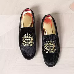 Imagem do Sapatos de couro de camurça para homens, sapatos de casamento, sapatos baixos Oxford, mocassins bordados, tamanho grande, alta qualidade, designer, luxo, festa