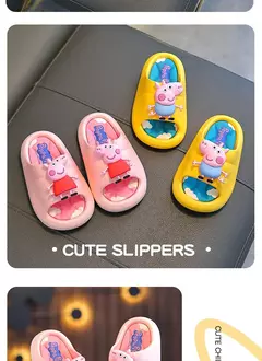 Peppa Pig Sandálias femininas de verão 2025 Novo estilo antiderrapante chinelos de banho internos para crianças em casa na internet