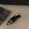 Sandálias casuais de couro PU para mulheres, deslizamento de strass no apartamento, dedo apontado feminino, sandálias elegantes, saltos da moda