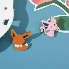 Anime pokemons esmalte pino figura dos desenhos animados espeon flareon eevee metal crachá broche mochila roupas lapela pino jóias acessórios - loja online