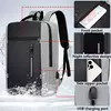 Mochila impermeável de negócios para homens, Mochilas escolares USB, Mochilas para laptop de grande capacidade, 15,6";;VERDADEIRO;;"Preto