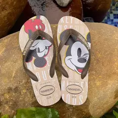 Havaianas-chinelos antiderrapantes para homem e mulher, com múltiplos padrões cartoon, pés de praia ao ar livre - loja online