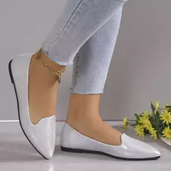 Imagem do Mocassins deslizantes respiráveis para mulheres, sapatilhas rasas de balé elástico, fundo macio, sapatos de barco com dedo apontado, tamanho grande, 43, moda, 2024