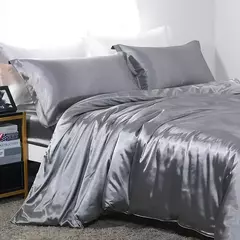 Luxo Satin Bedding Set Capa de edredão com fronha Estilo Europeu King Queen Size Confortável Bed Set Covers Folha de linho na internet