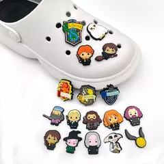 17 pçs harri potter sapato encantos diy sapato flor acessórios decorações hermione luna malfoy hedwig brinquedos para sandálias croc brinquedo - comprar online