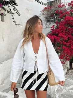 Camisas casuais de linho com renda para mulheres, oco, gola V, blusas de manga comprida, tops para senhora, streetwear, novo, primavera, 2022