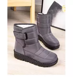Botas de neve impermeáveis antiderrapantes para mulheres, sapatos de plataforma, tornozelo quente, sapatos acolchoados de algodão, inverno - comprar online