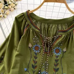 Blusa Bordada Manga Lanterna Longa com Decote V para Mulheres, Moda Casual, Camisas Vintage, Tops Femininos Minoritários, Drop Shipping, Outono na internet