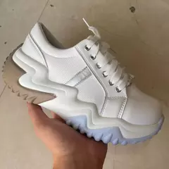 Feminino casual outono novo estilo baixo topo tênis europeu americano mercado confortável sapatos de base de borracha - Wolf Magazine