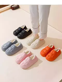 Chinelos de algodão impermeáveis para casais, sapatos de confinamento de pelúcia interior, bolsas femininas e chinelos domésticos, outono e inverno - loja online