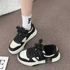 Tênis de fundo grosso feminino, tênis de tabuleiro, calçados esportivos, casual, combinando cores, cáqui, preto, branco, nova moda na internet