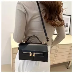 Bolsa mensageiro de ombro retrô versátil para mulheres, nicho, alta qualidade, portátil, pequena, quadrada, além de fronteiras, verão, nova, 2022