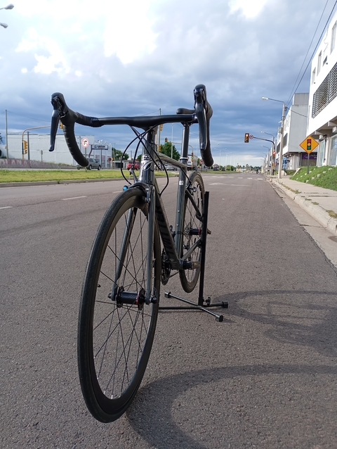 Bici de Ruta Twitter Smiles a Herradura de Aluminio 9x2 velocidades Talle S
