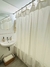 Cortina de baño con volado
