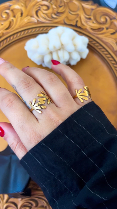 Anel Pétalas - Aço Inoxidável Gold - comprar online