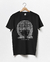 T-SHIRT CHUU "ONLY CRY IN THE RAIN" na internet