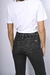 FLARE ARIANA BLACK en internet