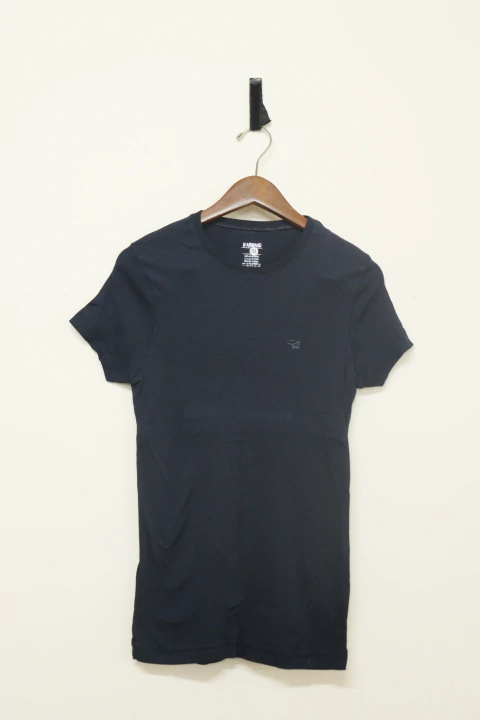 CAMISETA MASCULINA CANELADA MANGA CURTA PRETA - D'ARMAND - comprar online