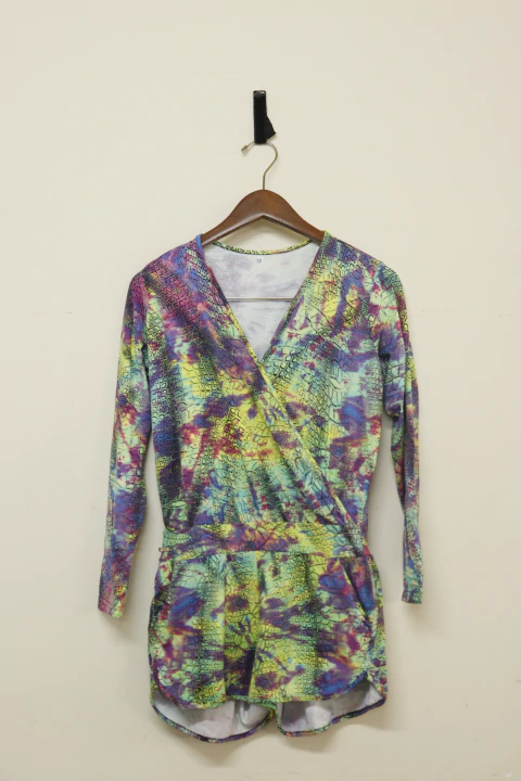 MACAQUITO ESTAMPADO TRANSPASSADO MANGA LONGA - JOELIK - comprar online