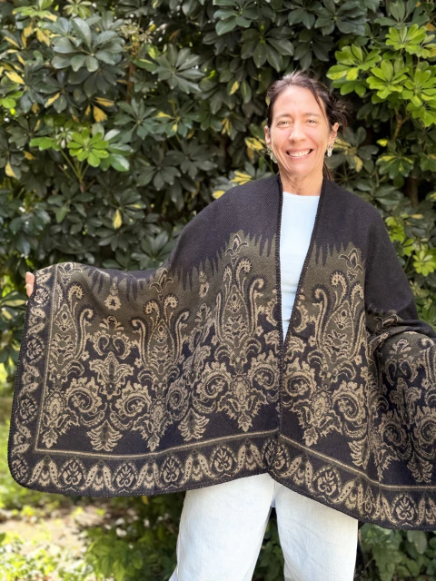 Ruana Shiva reversible