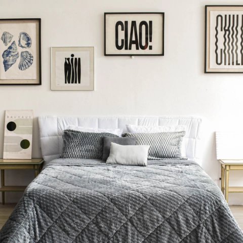 Edredon Twin 1 1/2 Plaza Flannel Corderito C/funda Cacharel RABBIT - comprar online