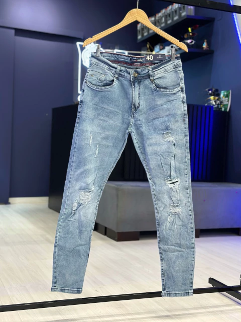 Calça Jeans Jay Jones - comprar online