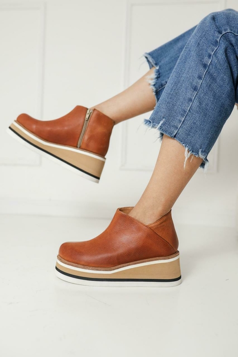 BOTA IVANNA SUELA - comprar online