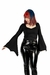 Blusa Batty na internet