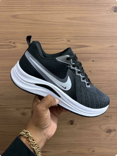 Tênis Nike Lançamento