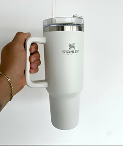 ¡2X1 VASO STANLEY QUENCHER! - Essenzia shop