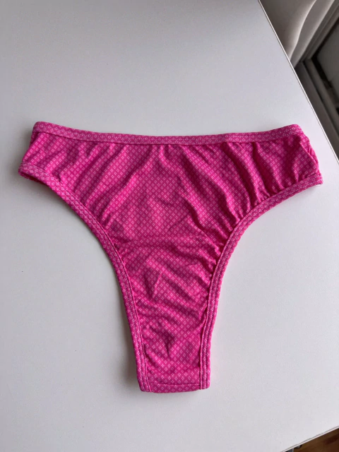 Bombi tiro alto Rosa con Rombos - comprar online