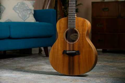 Guitarra Electro Acustica Taylor GS Mini -E KOA - comprar en línea